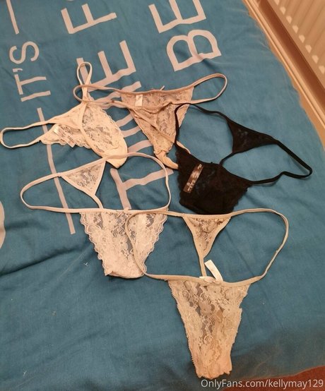 kellymay129 OnlyFans Nacktbilder