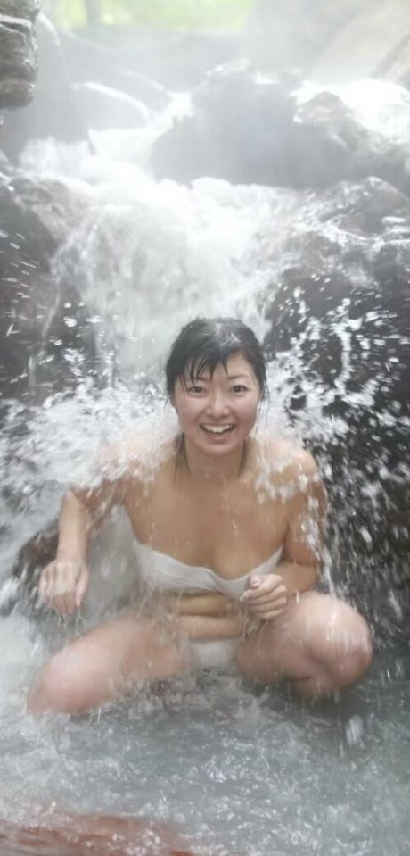 shizukachan0701 OnlyFans Brüste Bild