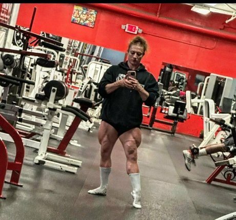 Quad queen OnlyFans Nacktfotos