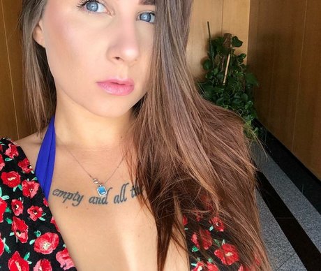 Paola Holk Nacktbilder von OnlyFans geleakt