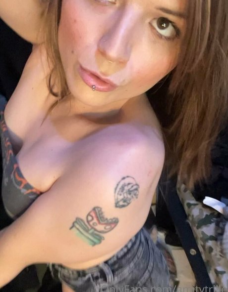 amythrill Porn OnlyFans Leak