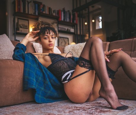 Laly mdl Leaks OnlyFans