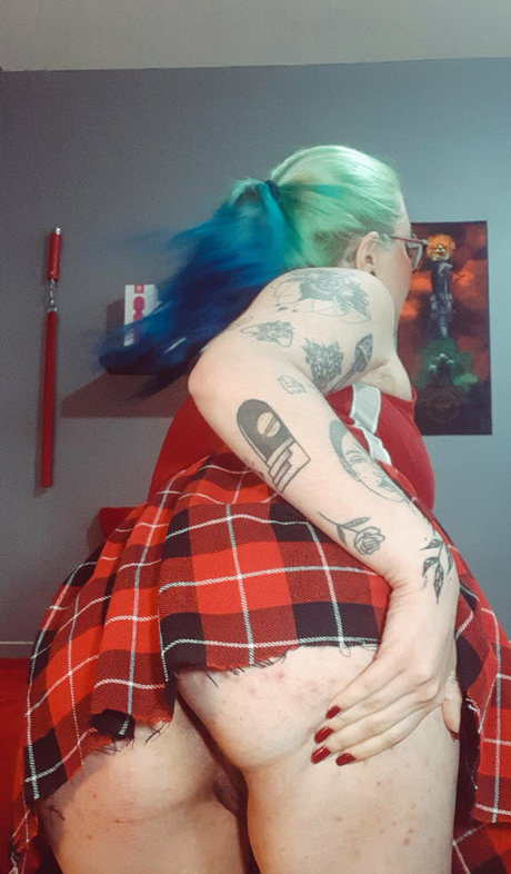 Blue Fetish OnlyFans nackte Brüste