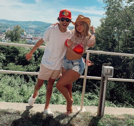 Jolieboero Nacktbilder OnlyFans geleakt