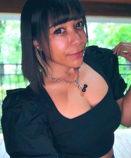 Arijapan OnlyFans-Inhalte