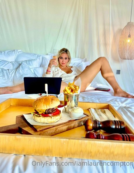 iamlaurencompton OnlyFans explizite Inhalte