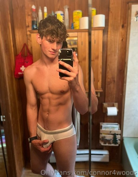connor4woods OnlyFans-Bilder