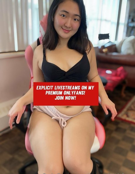 aroomikimfree Leak von OnlyFans-Inhalten