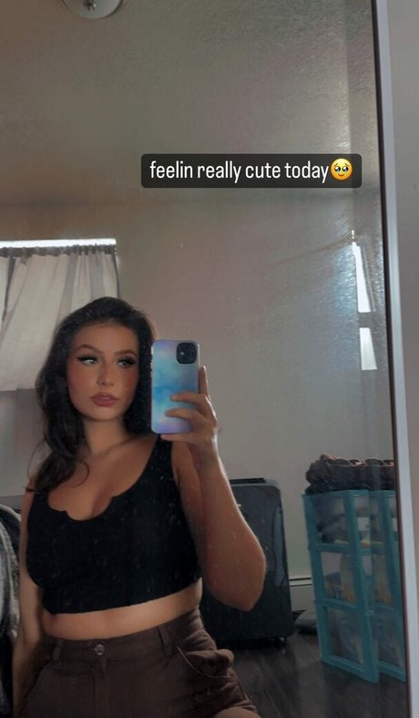 Chey Asmr OnlyFans Modelfoto