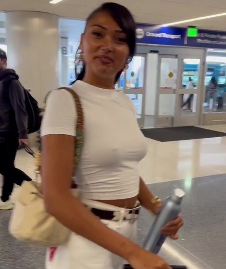 Joy Crookes OnlyFans-Seite