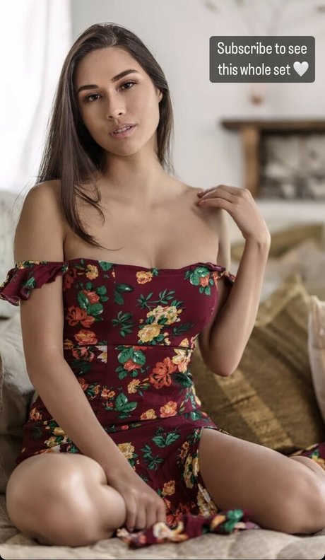 Sarah Decker OnlyFans Nacktbilder