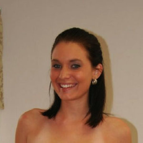 Brokeamateurs OnlyFans-Pornos