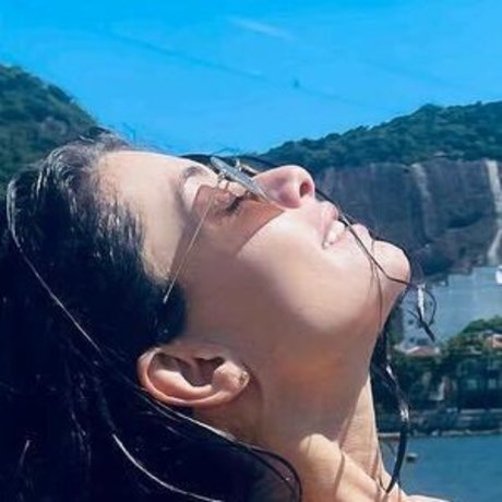 Alinne Moraes OnlyFans Lesbisch