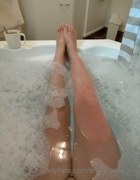 emily bella free XXX OnlyFans