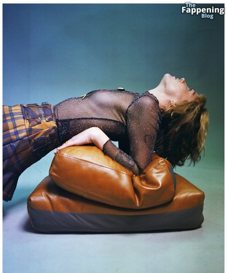 Violett Beane OnlyFans Nackt