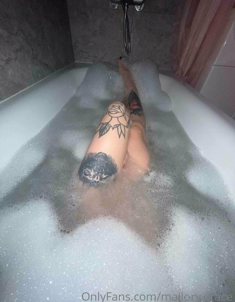 mallory grace Leaks von OnlyFans
