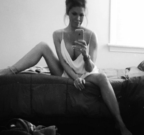 Nikki Cox Nacktbilder von OnlyFans