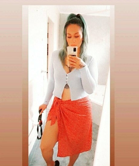 nvme x Strip OnlyFans