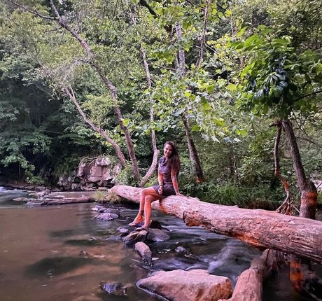 Amy Dumas Nacktporno OnlyFans