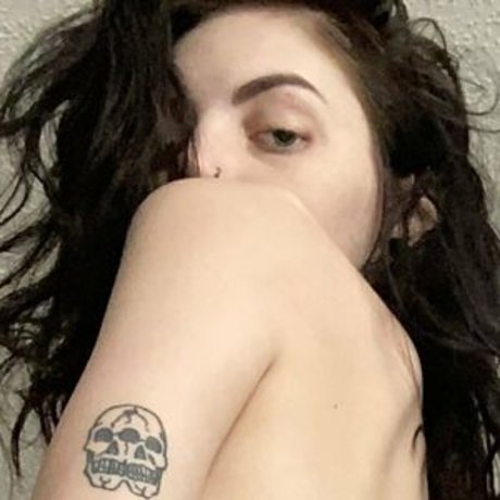 ghosti OnlyFans explizite Inhalte