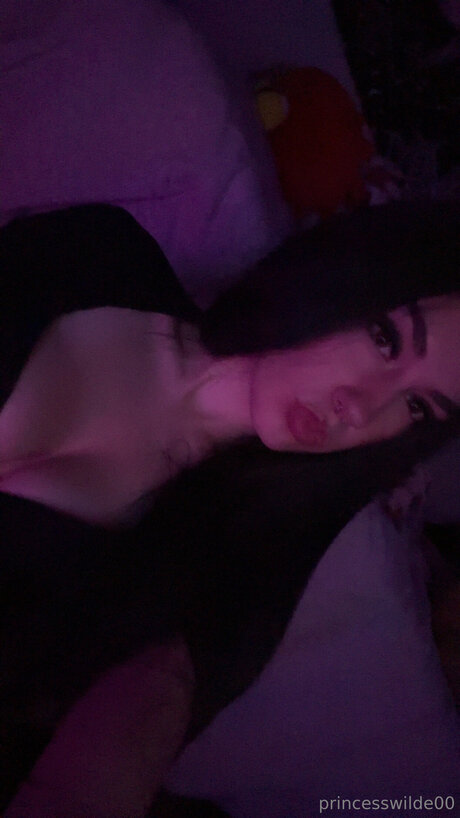 Princessangel27 OnlyFans geleakte Pornografie