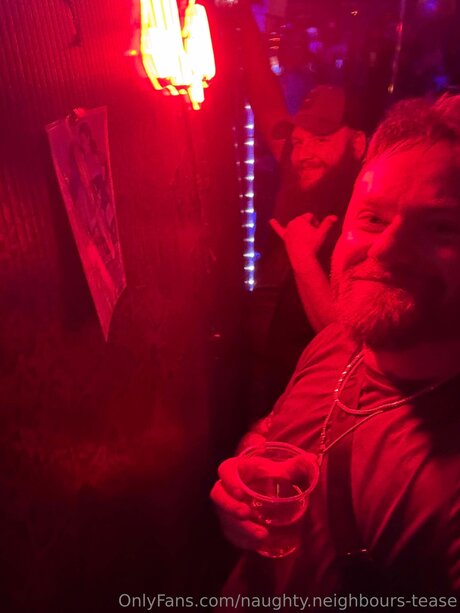 Naughty Neighbours Tease Leak von OnlyFans