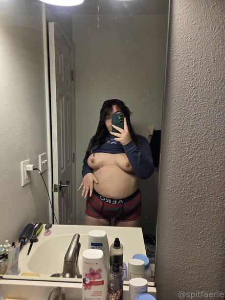 Spitfaerie OnlyFans Leak