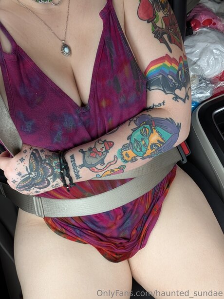 Haunted Sundae OnlyFans Strip