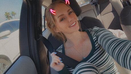 Suhmantha93 OnlyFans Model Bilder