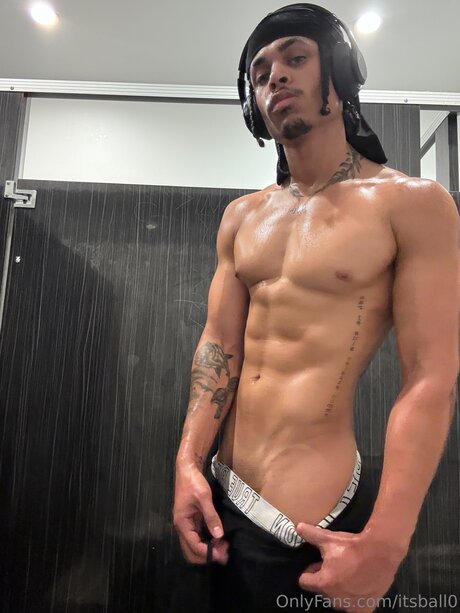 Itsball0 OnlyFans Mega