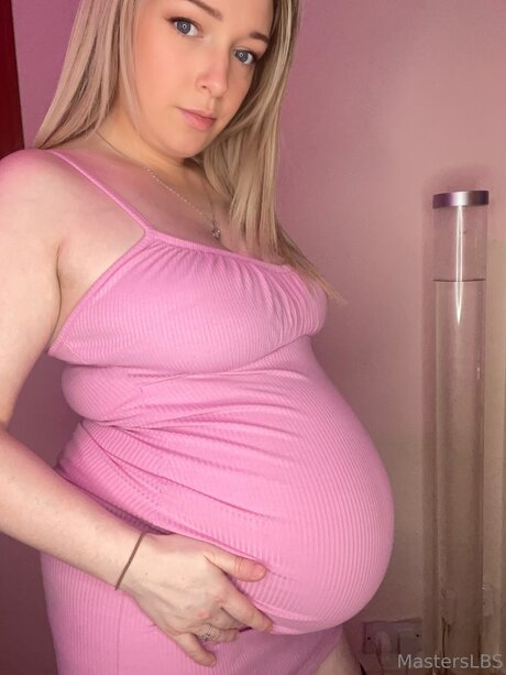 Pregnantleanna Bilder OnlyFans