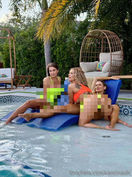 Karolinaufc Leaked OnlyFans Fotos