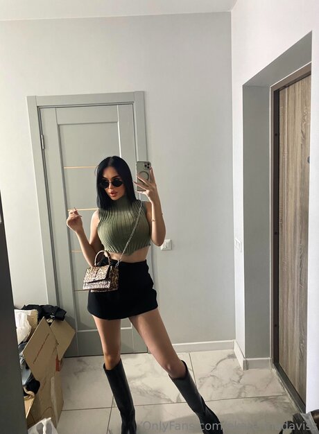 Ekaterinadaviss Bilder OnlyFans