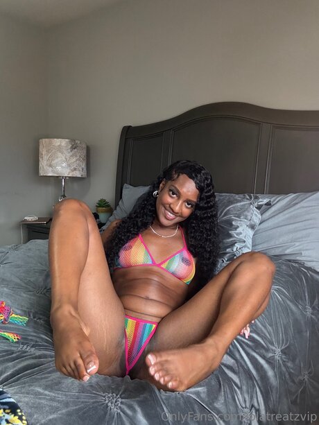 Lolatreatzvip Nacktbilder auf OnlyFans