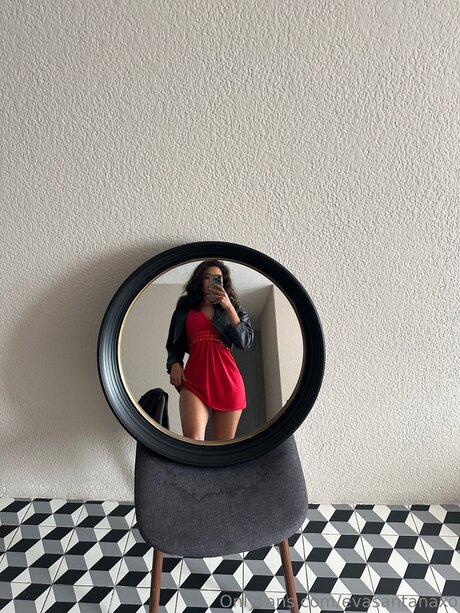 Evasantanaxo Nacktbilder geleakt OnlyFans