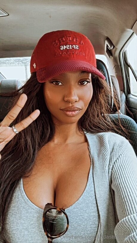 Lindasteadman OnlyFans Pornografie