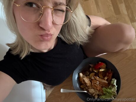 Mayapotter OnlyFans-Leak