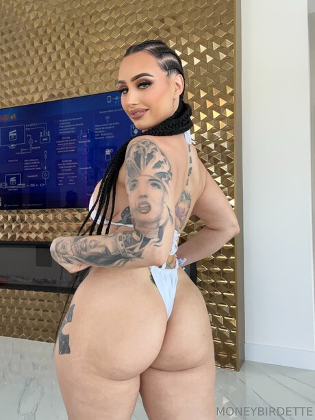 Moneybirdettevip XXX OnlyFans