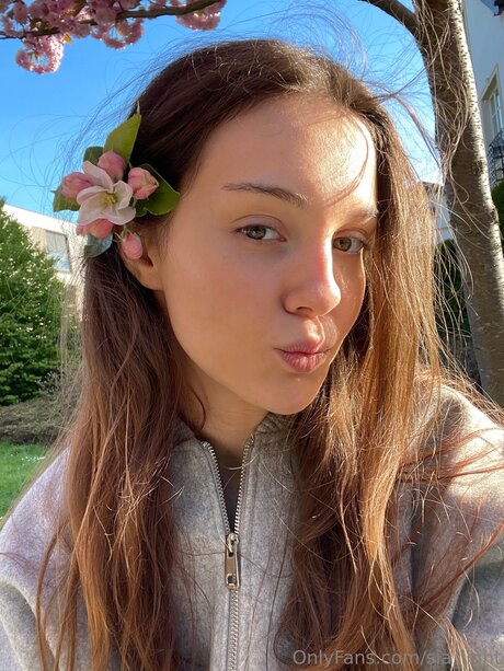 Sia Light OnlyFans-Sex