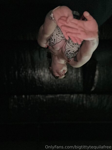 Teexquila OnlyFans Pornografie