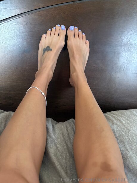 Alexisyogafeet2 OnlyFans Inhaltstyp