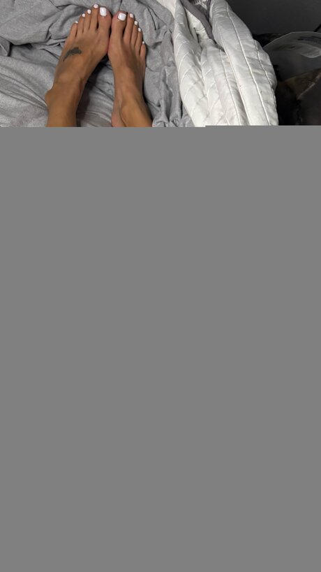 Alexisyogafeet OnlyFans