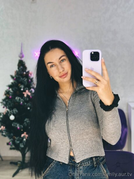 Emily Aur OnlyFans gratis