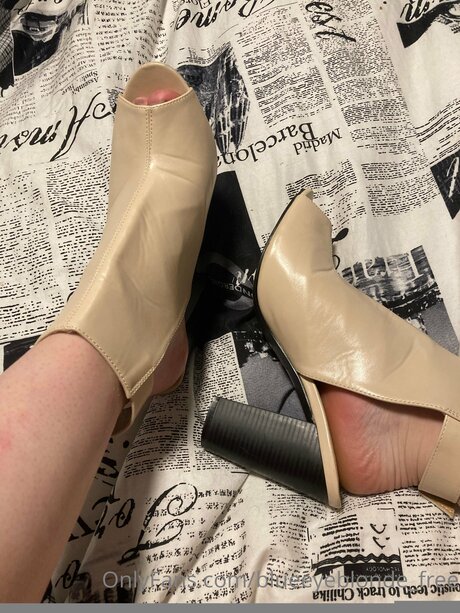 Blueeyeblonde Free OnlyFans Nacktbilder