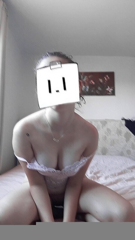 U351930055 XXX OnlyFans