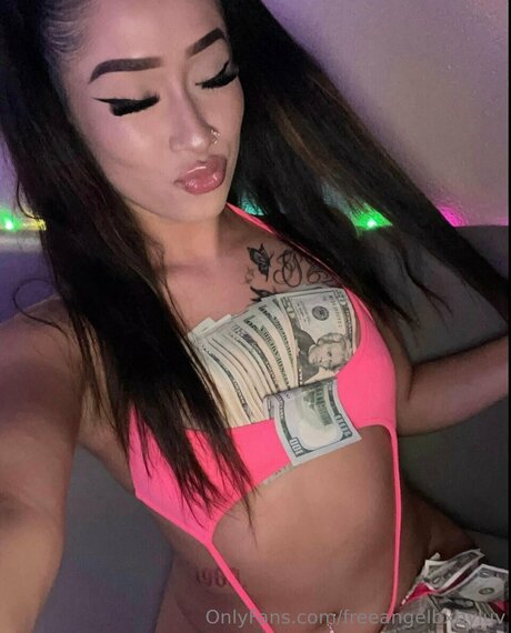 Freeangelbxbyluv Nacktpornos von OnlyFans geleakt