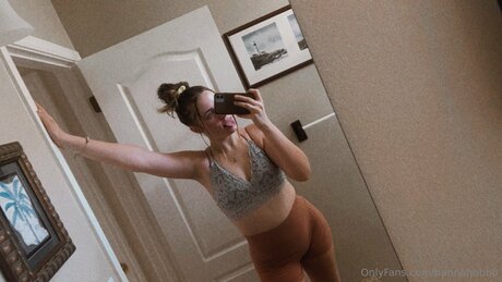 Hannahbbbb NurlyFans-Brüste