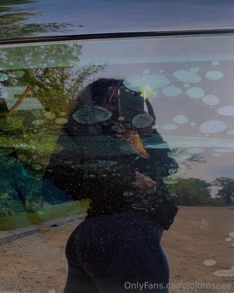 Jojoroseee OnlyFans X