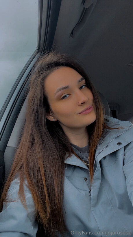 Jojoroseee Leaks von Nacktbildern auf OnlyFans