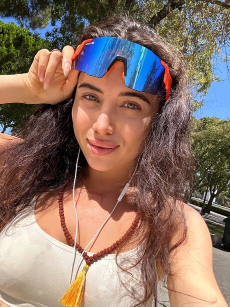 Kaira Xaen Nackt auf OnlyFans